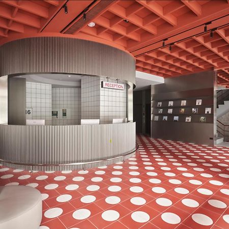 Reddot Hotel Taichung Exterior photo